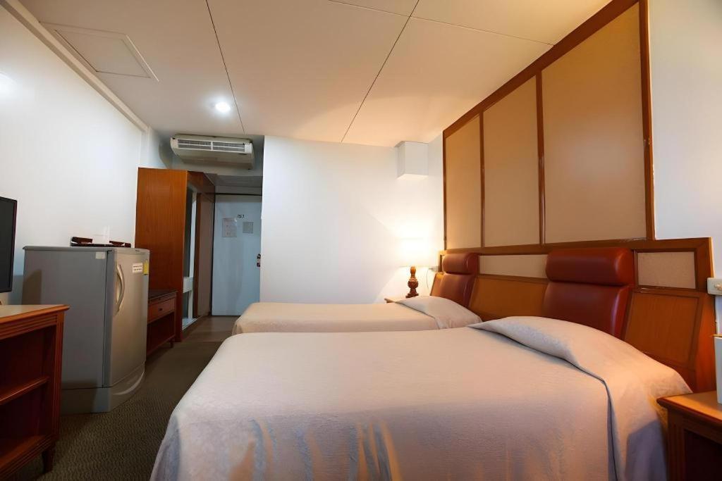 Nana Hotel バンコク都 エクステリア 写真