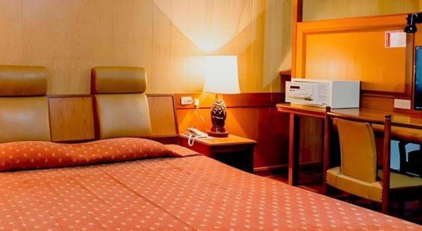Nana Hotel バンコク都 エクステリア 写真